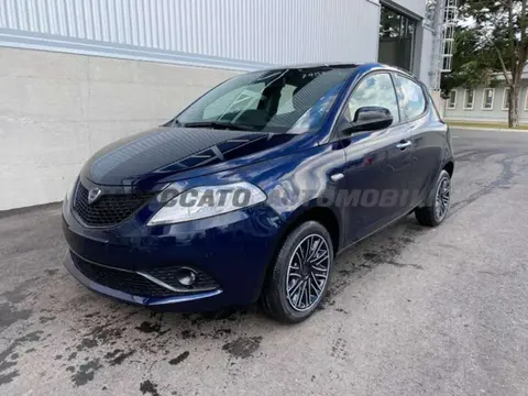 Used LANCIA YPSILON Hybrid 2021 Ad 