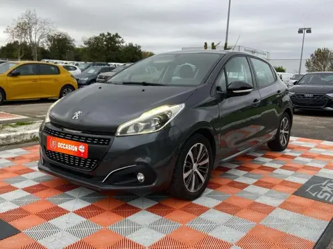 Used PEUGEOT 208 Petrol 2017 Ad 