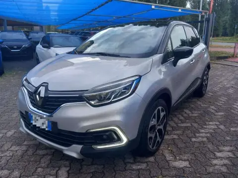 Annonce RENAULT CAPTUR Essence 2019 d'occasion 