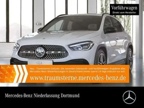 Used MERCEDES-BENZ CLASSE GLA Hybrid 2023 Ad 