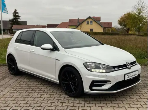 Used VOLKSWAGEN GOLF Petrol 2017 Ad 