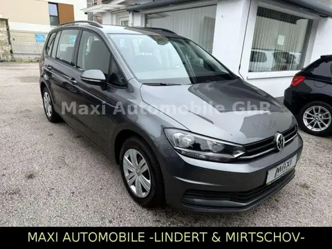 Used VOLKSWAGEN TOURAN Petrol 2016 Ad 