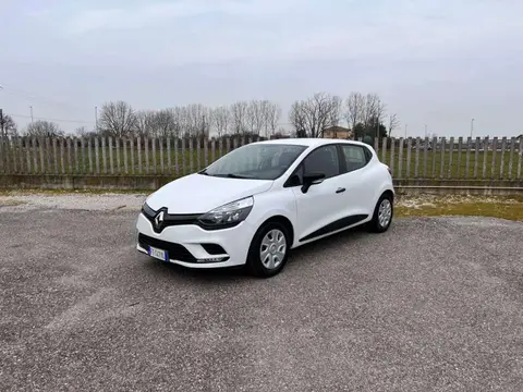 Used RENAULT CLIO LPG 2019 Ad 