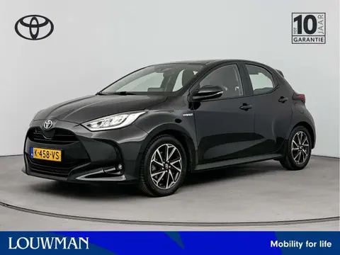 Used TOYOTA YARIS Hybrid 2021 Ad 