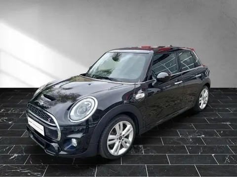 Used MINI COOPER Petrol 2015 Ad Germany