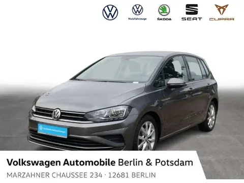 Used VOLKSWAGEN GOLF Petrol 2019 Ad 