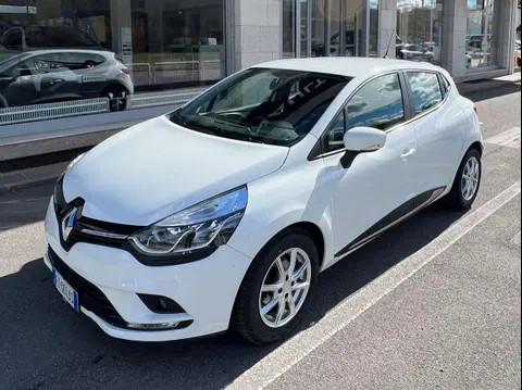 Used RENAULT CLIO Diesel 2018 Ad 