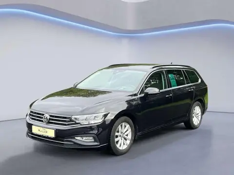 Used VOLKSWAGEN PASSAT Petrol 2019 Ad 