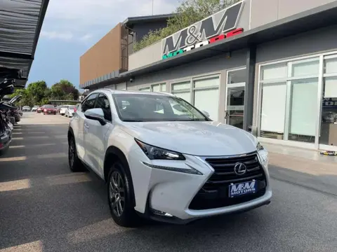 Annonce LEXUS NX Hybride 2016 d'occasion 