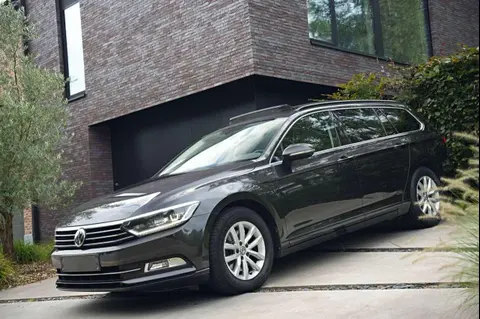 Used VOLKSWAGEN PASSAT Petrol 2018 Ad 