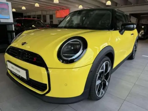 Annonce MINI COOPER Essence 2024 d'occasion Allemagne