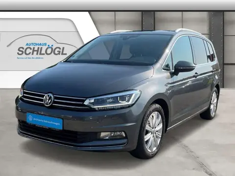 Used VOLKSWAGEN TOURAN Petrol 2016 Ad 