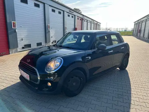 Used MINI ONE Petrol 2015 Ad 