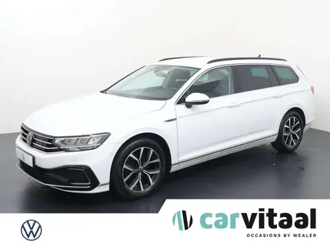 Used VOLKSWAGEN PASSAT Hybrid 2021 Ad 