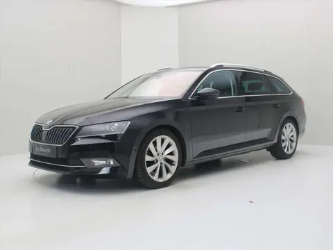 Annonce SKODA SUPERB Essence 2019 d'occasion 