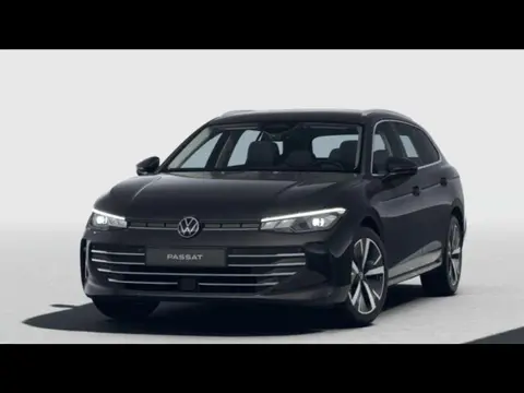 Used VOLKSWAGEN PASSAT Petrol 2024 Ad 