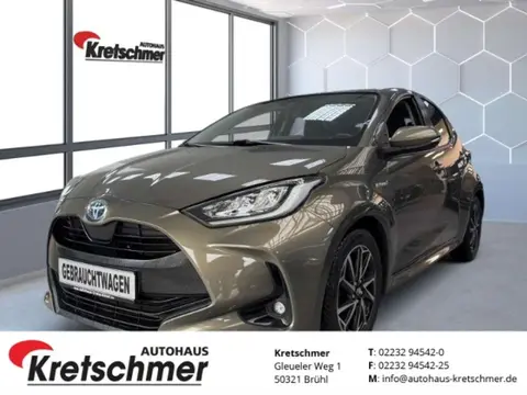 Used TOYOTA YARIS Hybrid 2021 Ad 