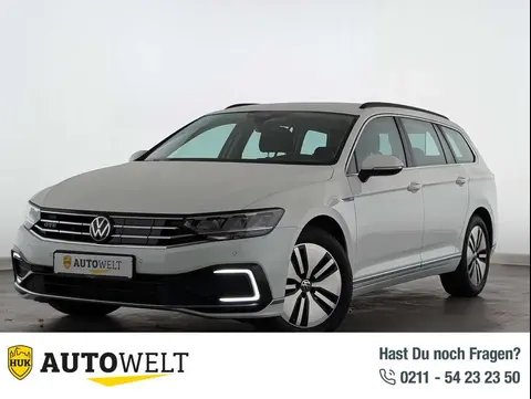 Used VOLKSWAGEN PASSAT Hybrid 2021 Ad 