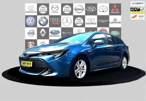 Used TOYOTA COROLLA Hybrid 2021 Ad 