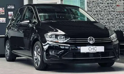 Used VOLKSWAGEN GOLF Petrol 2017 Ad 