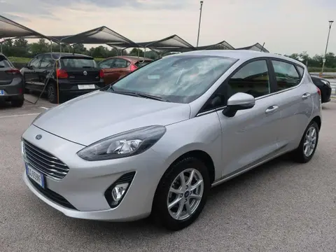 Annonce FORD FIESTA Essence 2021 d'occasion 