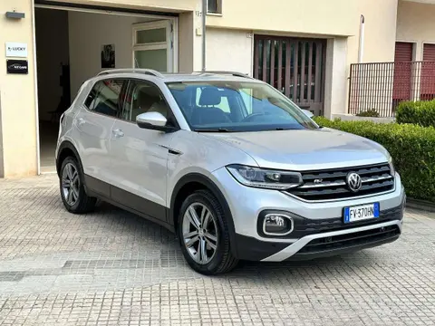 Annonce VOLKSWAGEN T-CROSS Essence 2019 d'occasion 