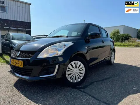 Used SUZUKI SWIFT Petrol 2015 Ad 