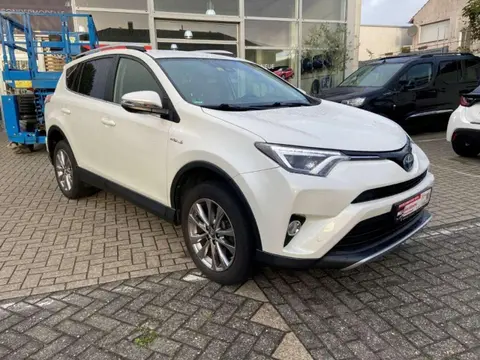 Used TOYOTA RAV4 Hybrid 2016 Ad Germany