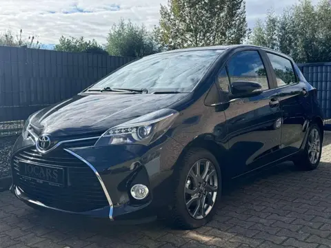 Used TOYOTA YARIS Petrol 2015 Ad 