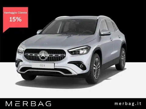 Used MERCEDES-BENZ CLASSE GLA Hybrid 2024 Ad 