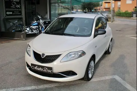 Annonce LANCIA YPSILON Essence 2017 d'occasion 