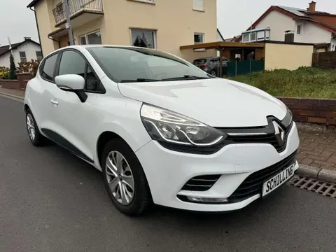 Used RENAULT CLIO Petrol 2016 Ad 