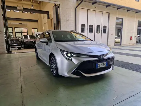 Used TOYOTA COROLLA Hybrid 2020 Ad 