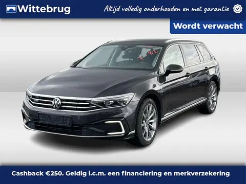 Used VOLKSWAGEN PASSAT Hybrid 2021 Ad 