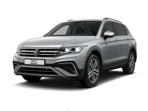 Used VOLKSWAGEN TIGUAN Diesel 2024 Ad 