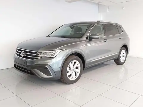 Used VOLKSWAGEN TIGUAN Diesel 2023 Ad 