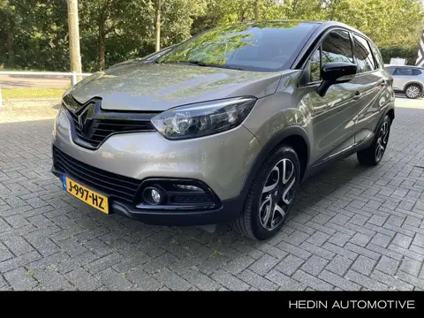 Used RENAULT CAPTUR Petrol 2015 Ad 