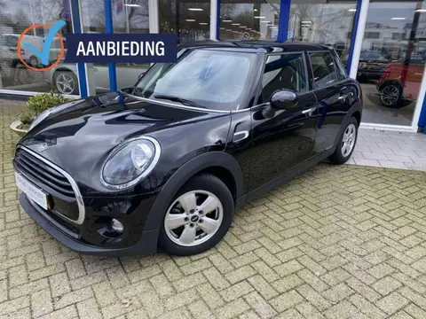 Used MINI COOPER Petrol 2019 Ad 