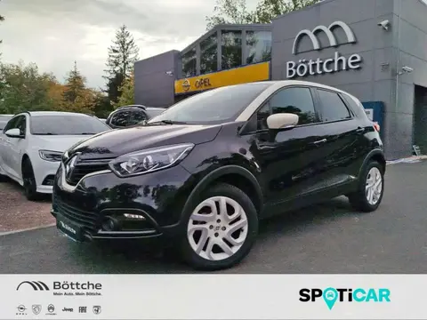 Used RENAULT CAPTUR Petrol 2017 Ad 