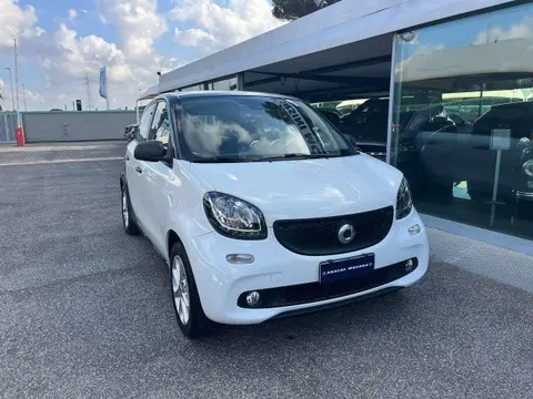 Used SMART FORFOUR Petrol 2017 Ad 