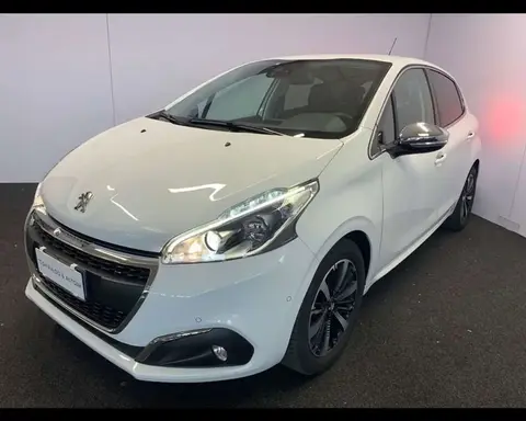 Used PEUGEOT 208 Petrol 2019 Ad 