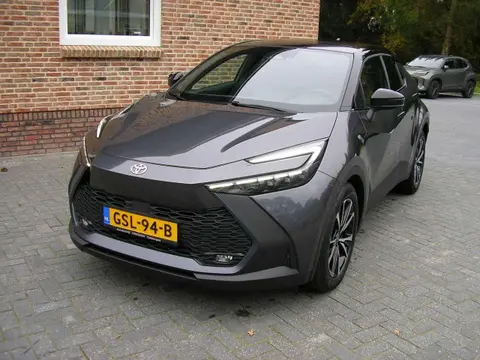 Annonce TOYOTA C-HR Hybride 2024 d'occasion 