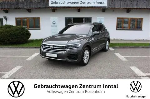 Used VOLKSWAGEN TOUAREG Diesel 2019 Ad 