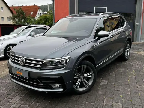 Used VOLKSWAGEN TIGUAN Petrol 2019 Ad 