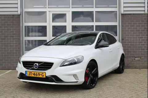 Used VOLVO V40 Petrol 2016 Ad 