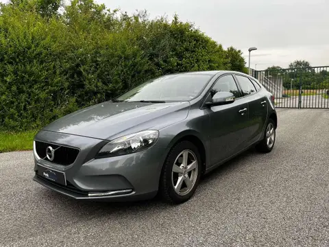 Annonce VOLVO V40 Diesel 2018 d'occasion 