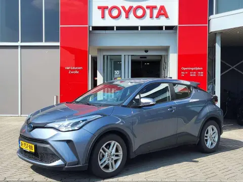 Used TOYOTA C-HR Hybrid 2022 Ad 