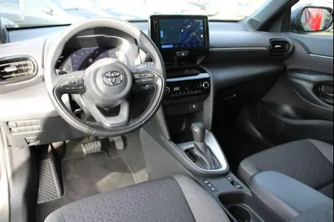 Used TOYOTA YARIS Hybrid 2024 Ad 