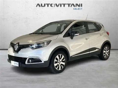 Used RENAULT CAPTUR Petrol 2017 Ad 