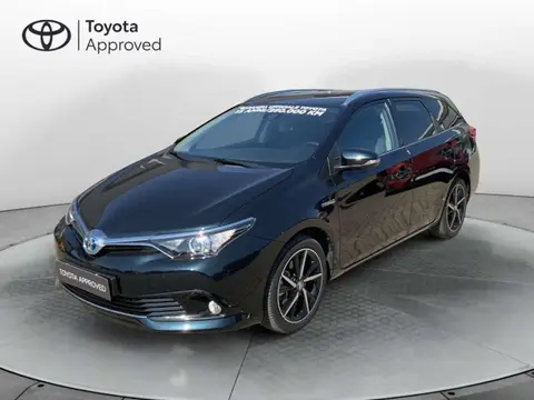 Used TOYOTA AURIS Hybrid 2017 Ad 